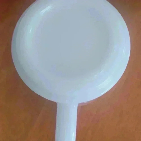 Vintage Warner Bros Tweety Mug Milk Glass 1975 Looney Tunes - Picture 3 of 7